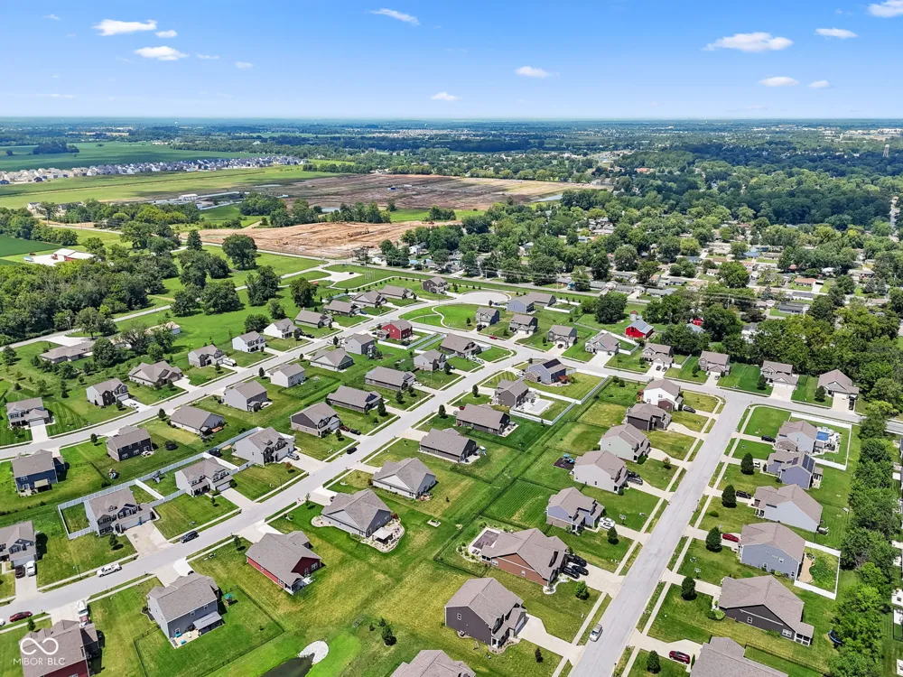 89 Larimar Way Whiteland, IN 46184