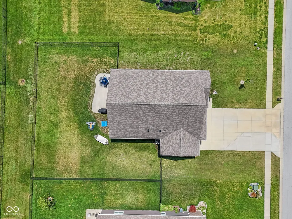 89 Larimar Way Whiteland, IN 46184