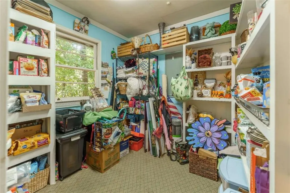 759 Riverhill Drive Athens, GA 30606