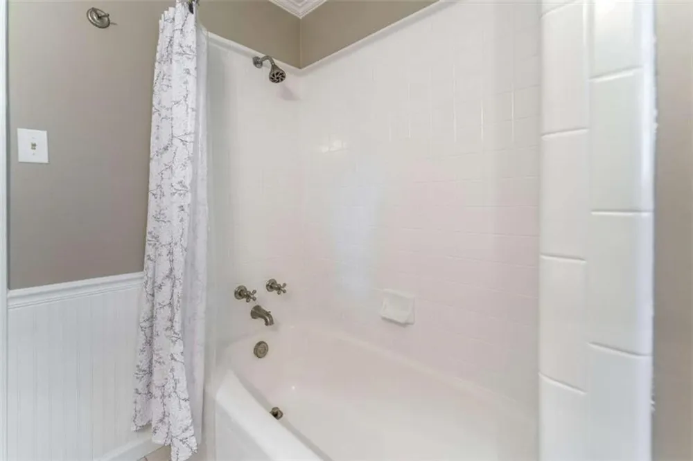 759 Riverhill Drive Athens, GA 30606