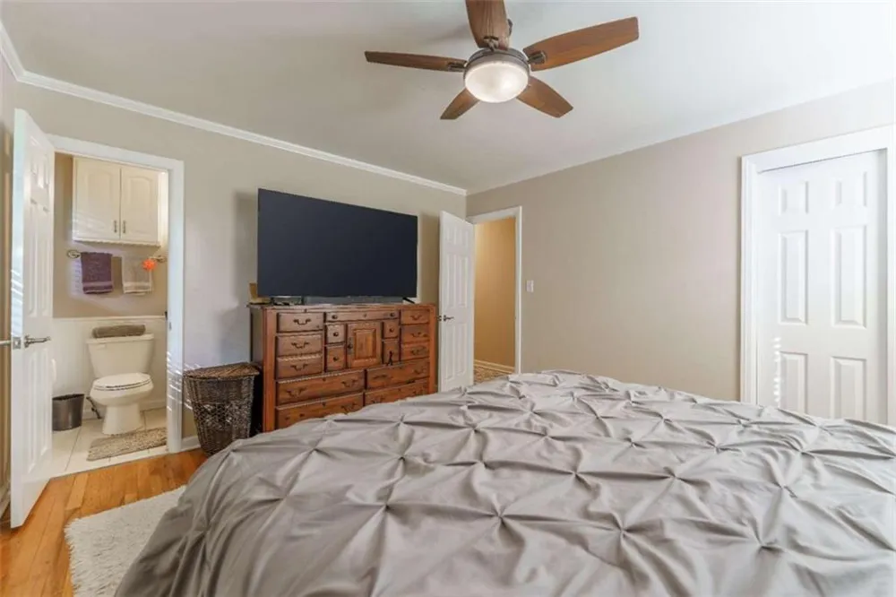 759 Riverhill Drive Athens, GA 30606