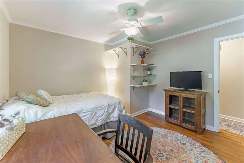 759 Riverhill Drive Athens, GA 30606
