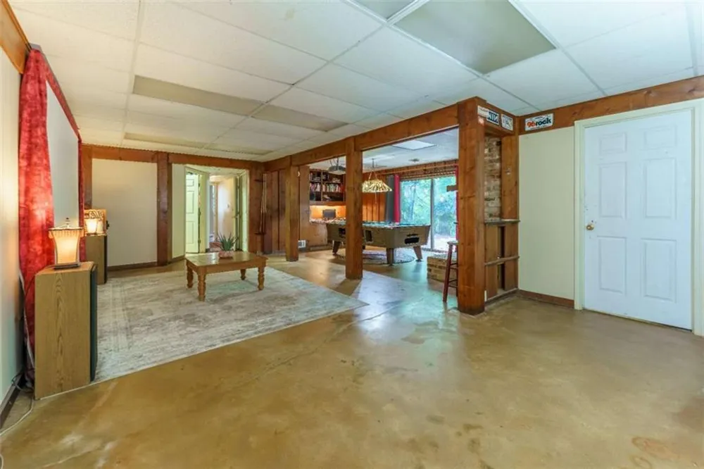 759 Riverhill Drive Athens, GA 30606