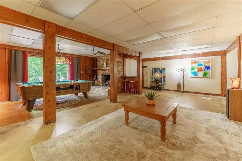 759 Riverhill Drive Athens, GA 30606
