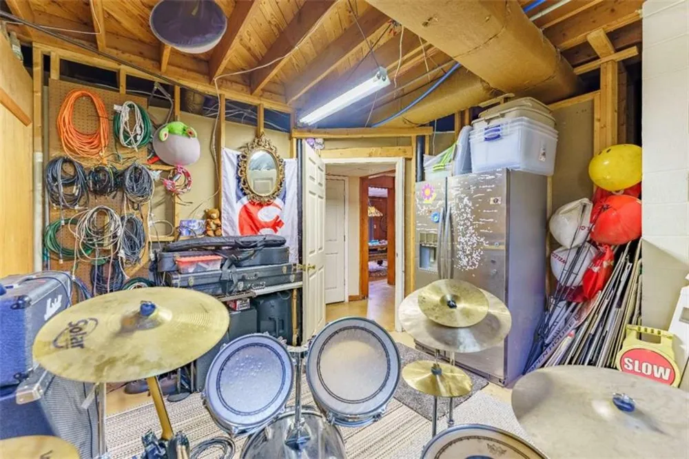 759 Riverhill Drive Athens, GA 30606