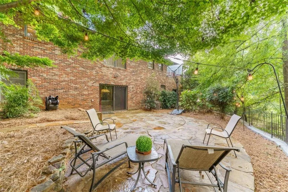 759 Riverhill Drive Athens, GA 30606