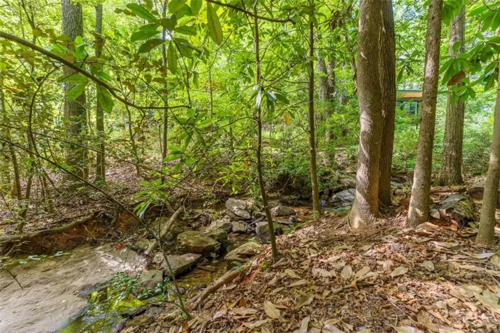 759 Riverhill Drive Athens, GA 30606