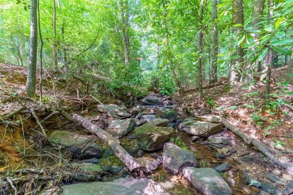 759 Riverhill Drive Athens, GA 30606