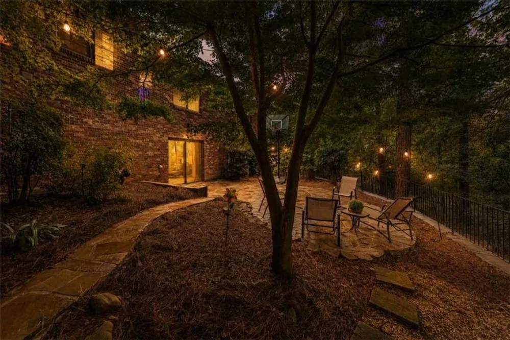 759 Riverhill Drive Athens, GA 30606