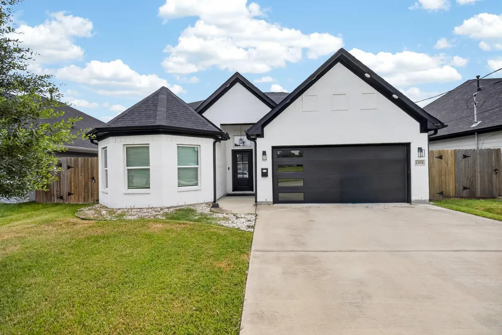 2309 Minnesota Street Houston, TX 77034