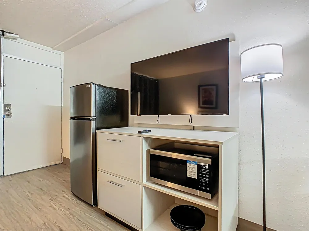 44199 US-27 Davenport, FL 33897