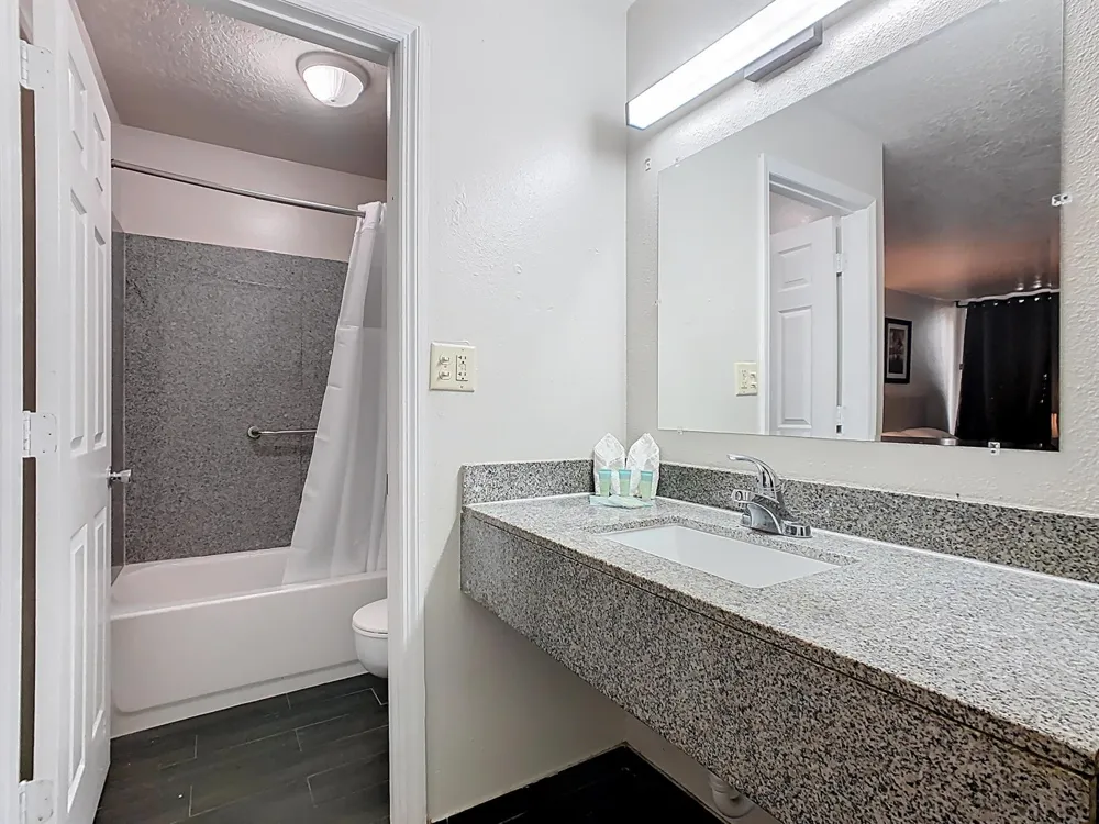 44199 US-27 Davenport, FL 33897