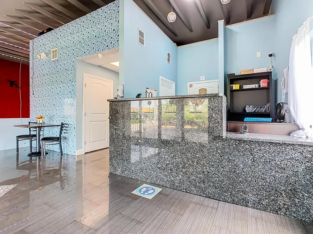 44199 US-27 Davenport, FL 33897