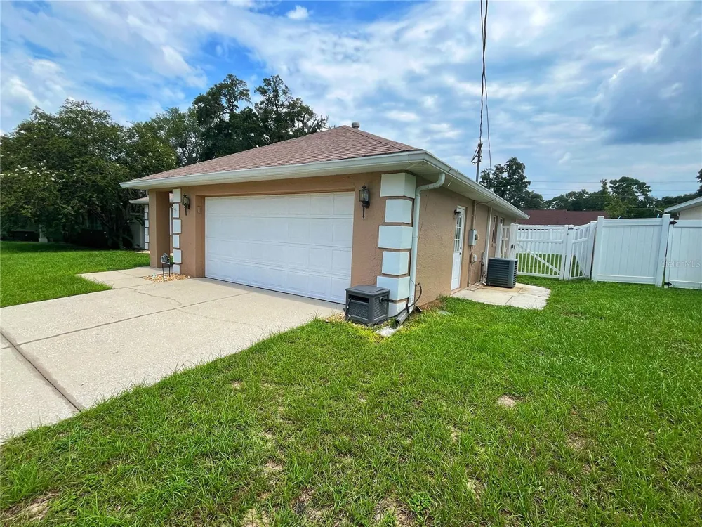 3201 NE 42ND PLACE ocala, FL 34479