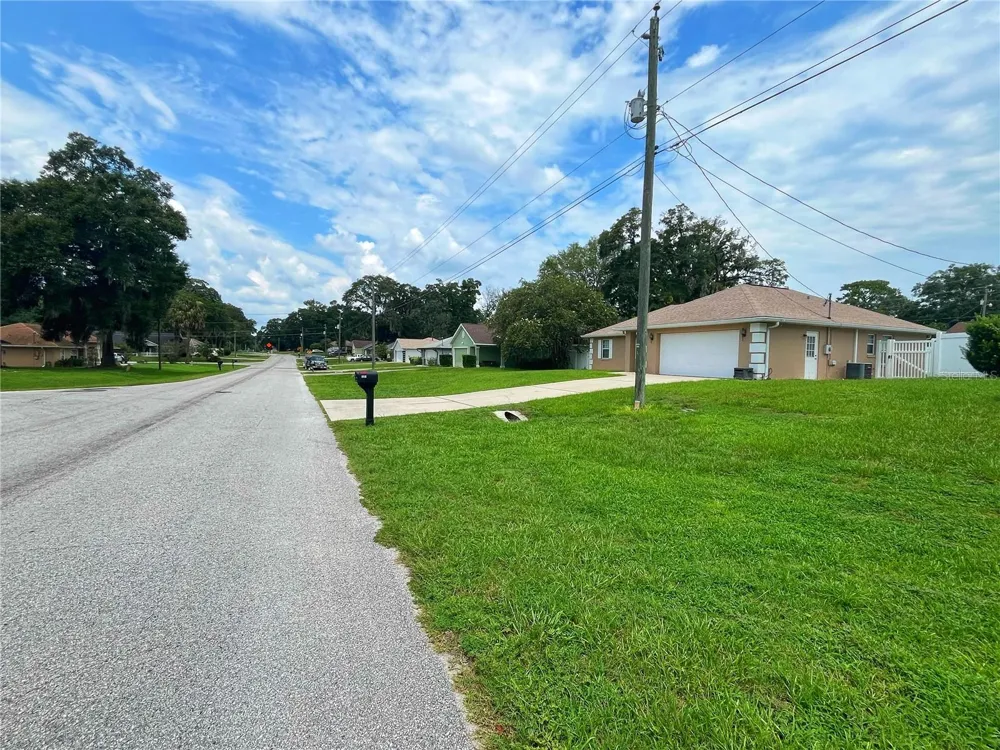 3201 NE 42ND PLACE ocala, FL 34479