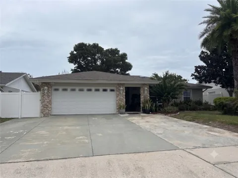 5450 GAMBIER COURT