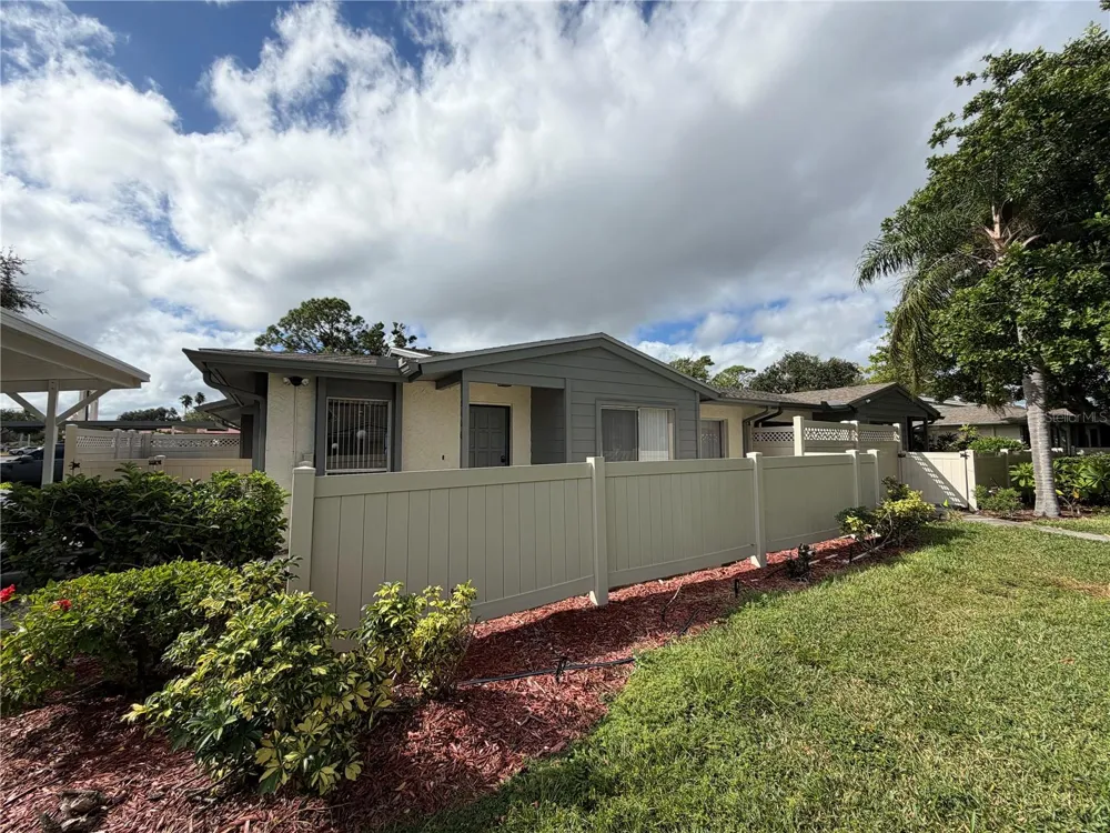 2606 29TH AVE W #12 Bradenton, FL 34205