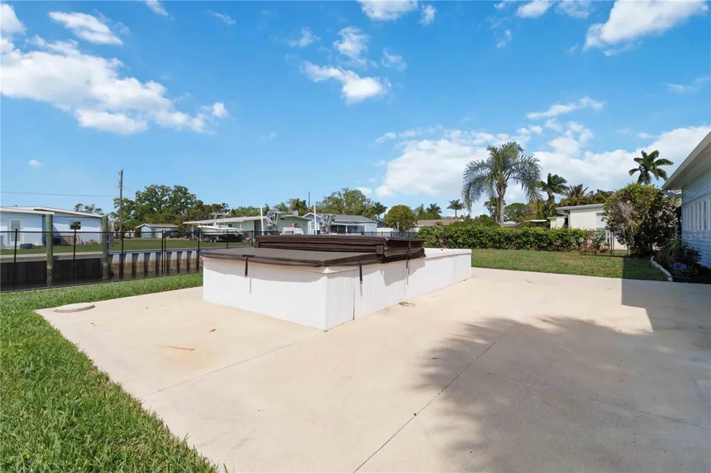 607 MANATEE AVENUE Ellenton, FL 34222