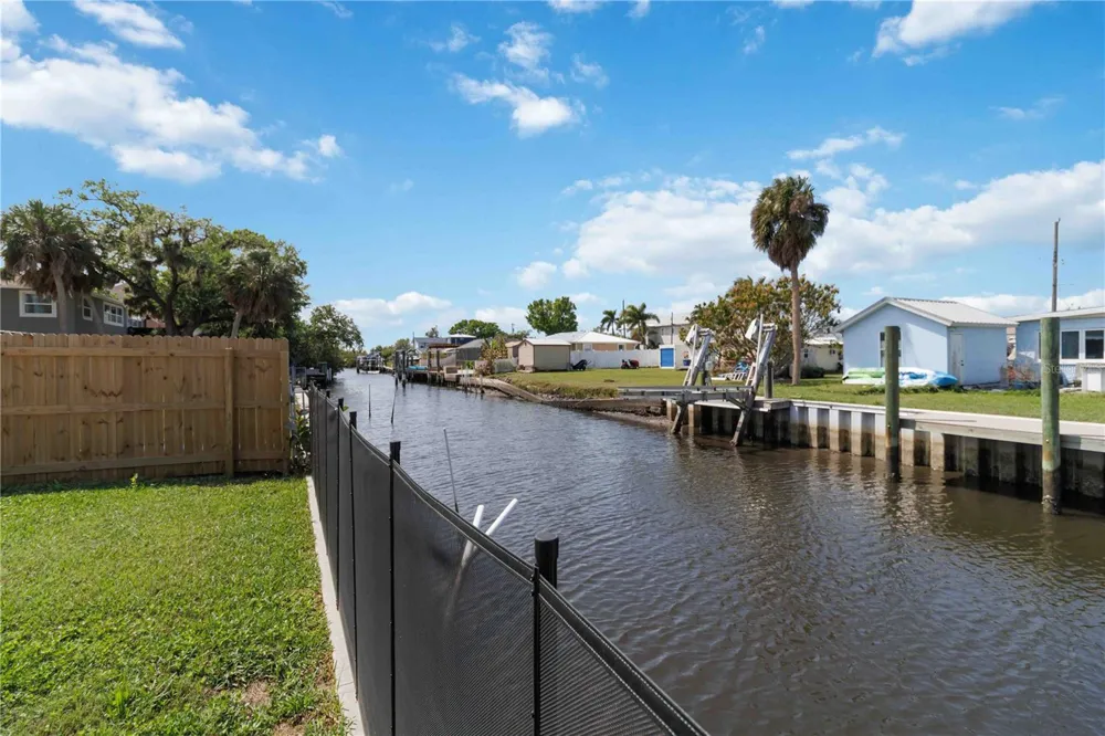 607 MANATEE AVENUE Ellenton, FL 34222
