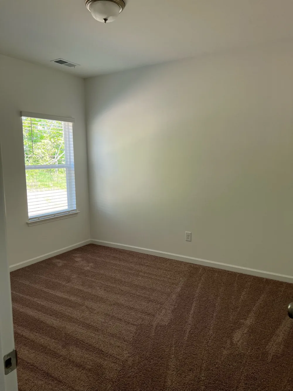 216 Hanson Ln Columbia, TN 38401