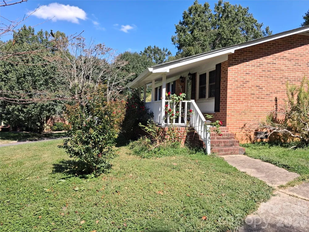 394 Efird Street Gastonia, NC 28054