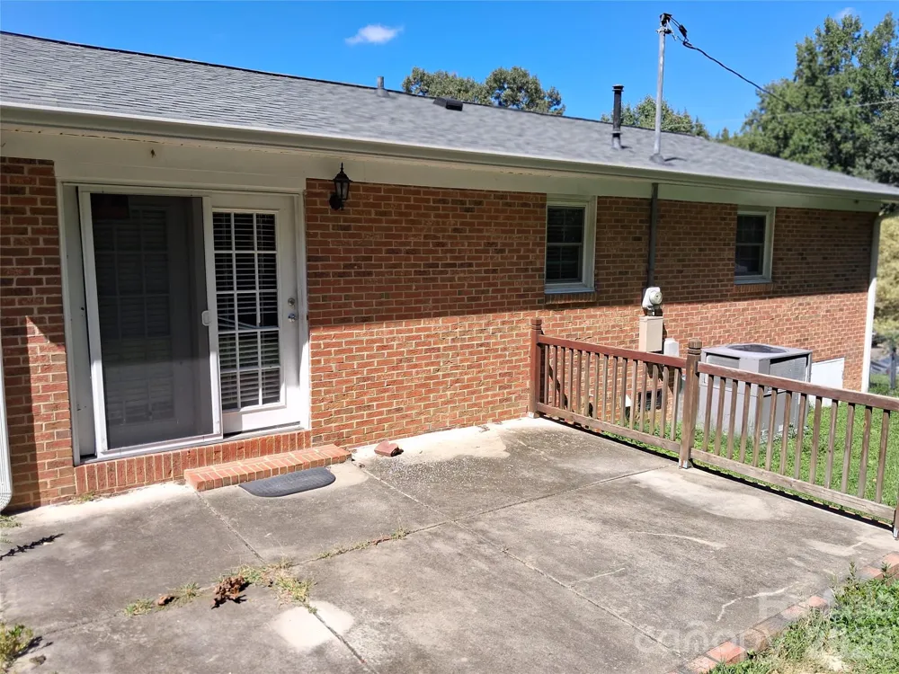 394 Efird Street Gastonia, NC 28054