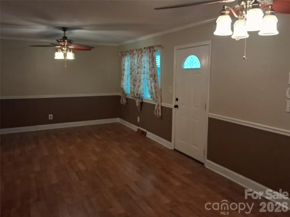 394 Efird Street Gastonia, NC 28054