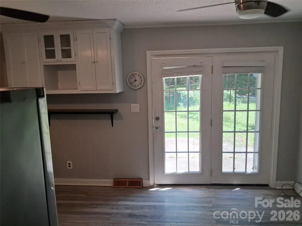 394 Efird Street Gastonia, NC 28054