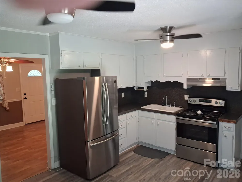 394 Efird Street Gastonia, NC 28054