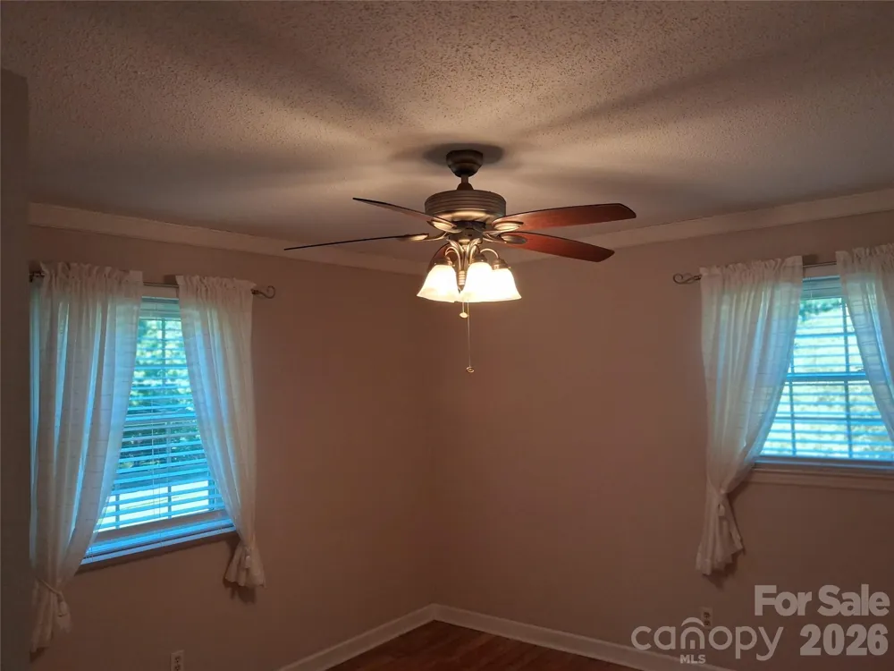 394 Efird Street Gastonia, NC 28054