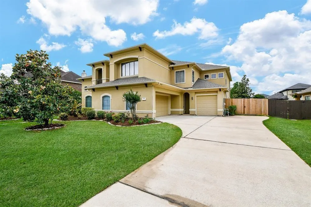 1731 Pampas Trail Drive Friendswood, TX 77546