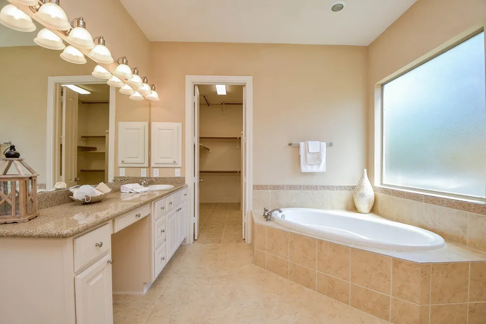 1731 Pampas Trail Drive Friendswood, TX 77546