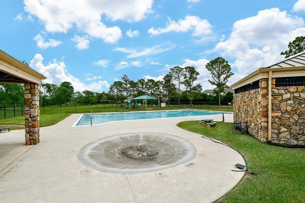 1731 Pampas Trail Drive Friendswood, TX 77546