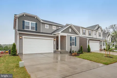 626 CLOVER LANE
