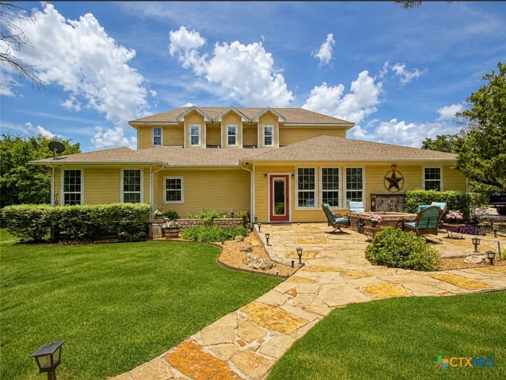 655 Highway 236 Moody, TX 76557