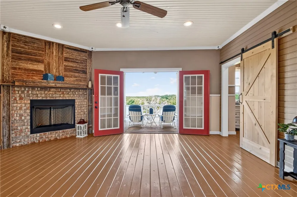 655 Highway 236 Moody, TX 76557