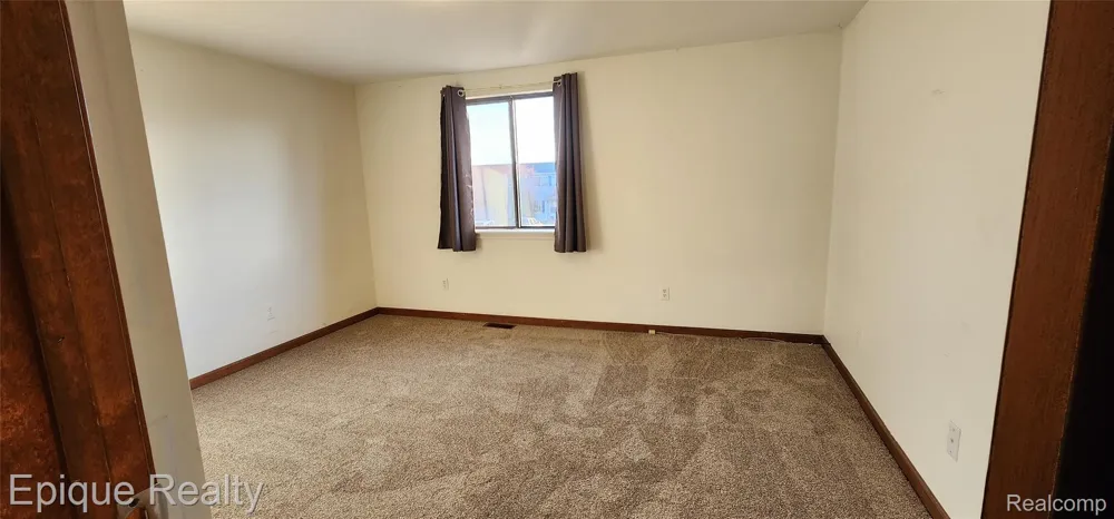230 14th Street Marysville City, MI 48040