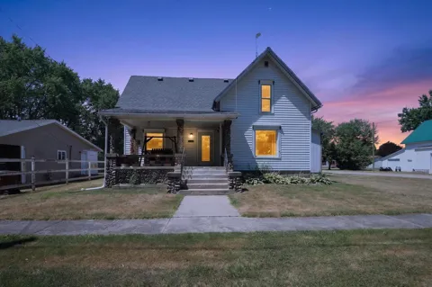 204 S Hodges Drive