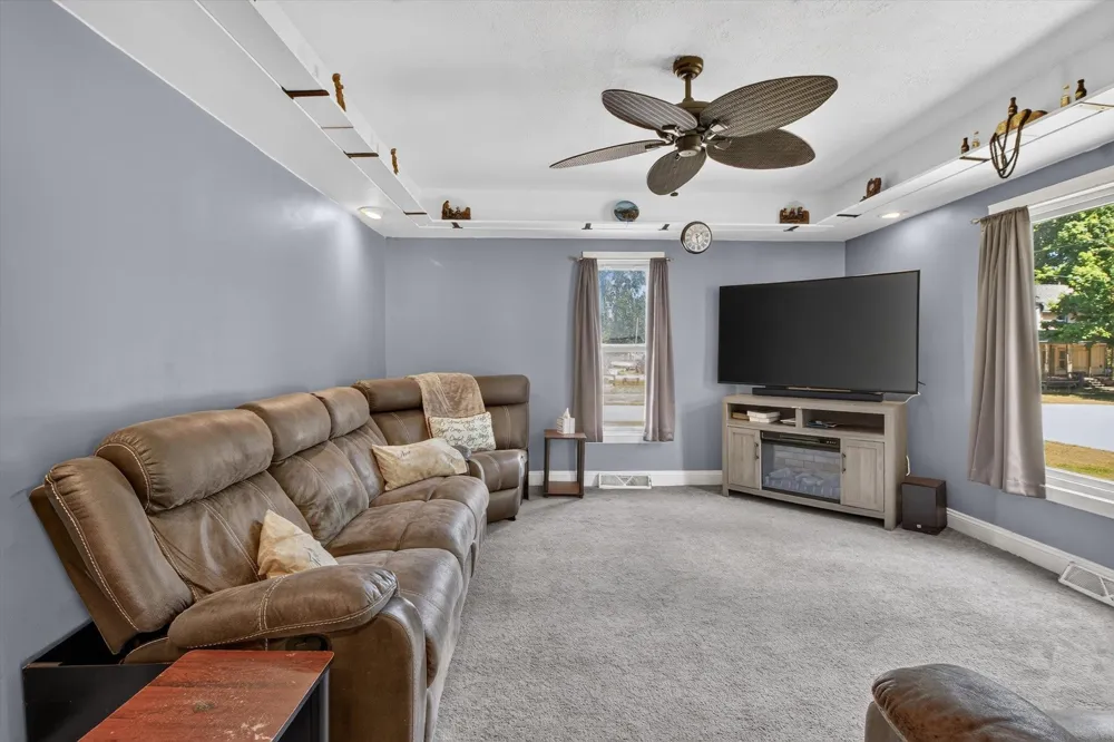204 S Hodges Drive Fulton Township, MI 48871