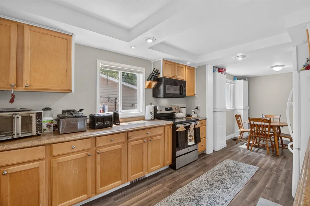 204 S Hodges Drive Fulton Township, MI 48871