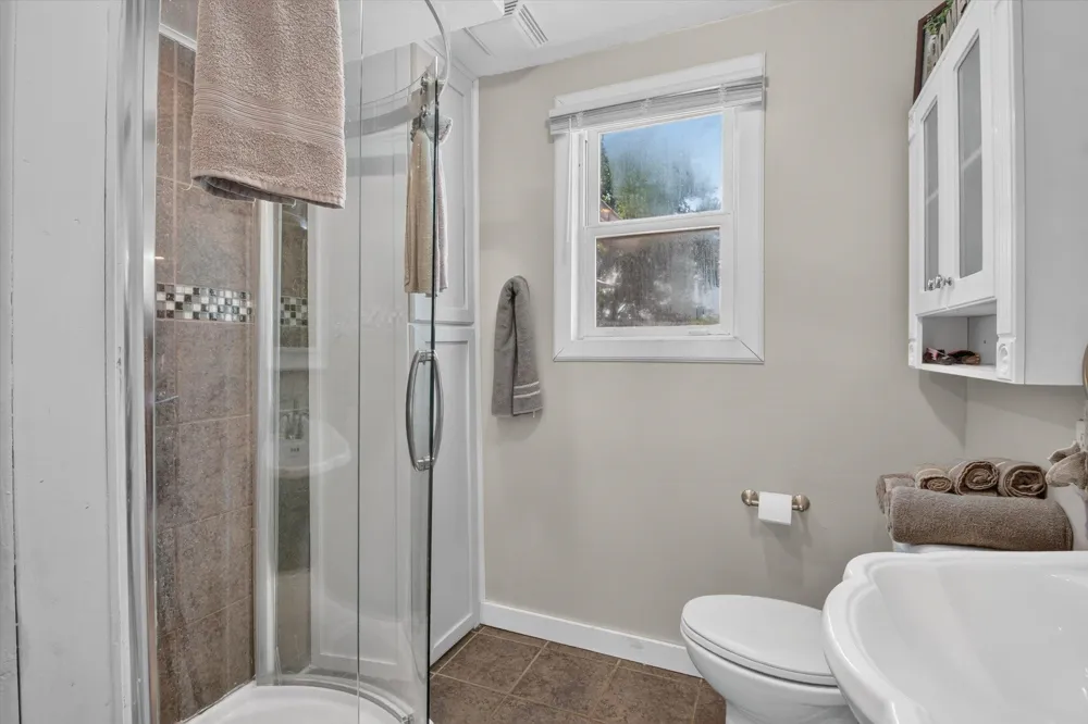 204 S Hodges Drive Fulton Township, MI 48871