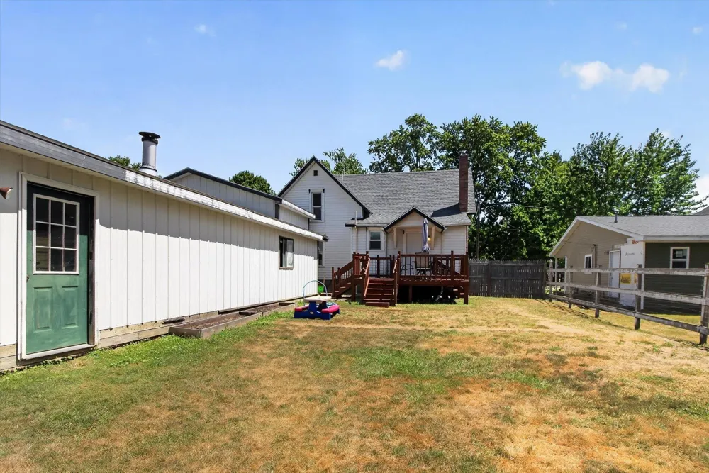204 S Hodges Drive Fulton Township, MI 48871
