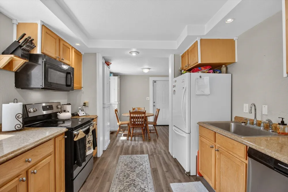 204 S Hodges Drive Fulton Township, MI 48871