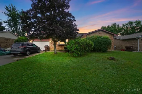 938 Rainbow Court