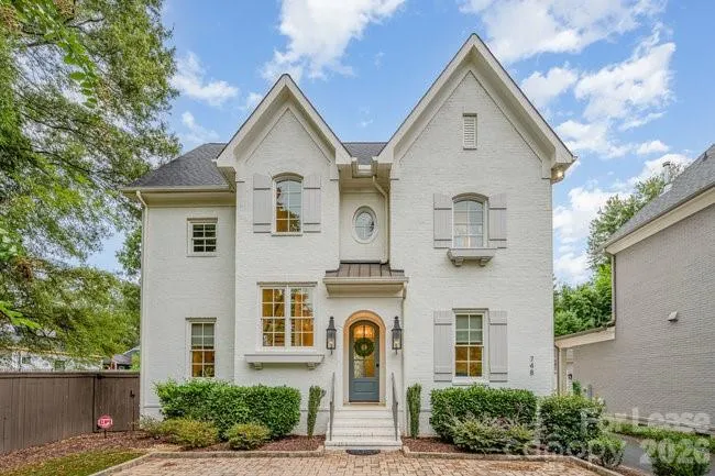 748 Ellsworth Road Charlotte, NC 28211
