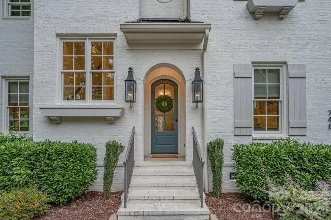 748 Ellsworth Road Charlotte, NC 28211