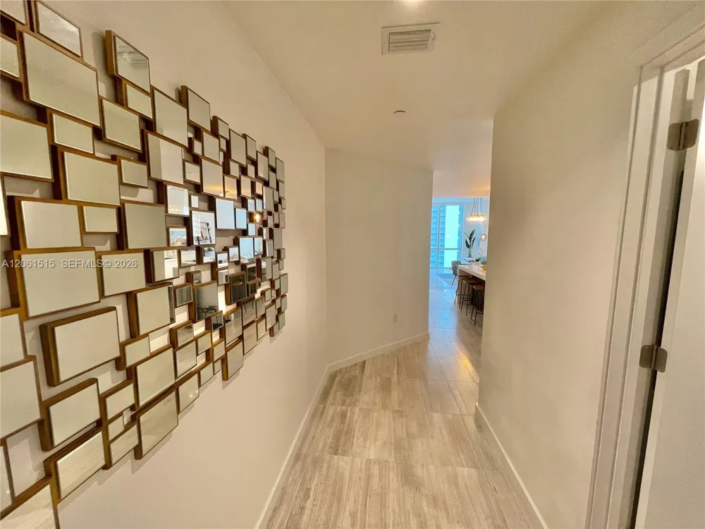 851 NE 1st Ave #2605 Miami, FL 33132
