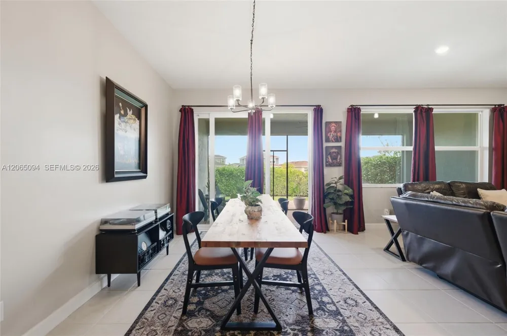 1902 Wandering Willow Way Loxahatchee, FL 33470