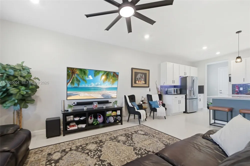 1902 Wandering Willow Way Loxahatchee, FL 33470