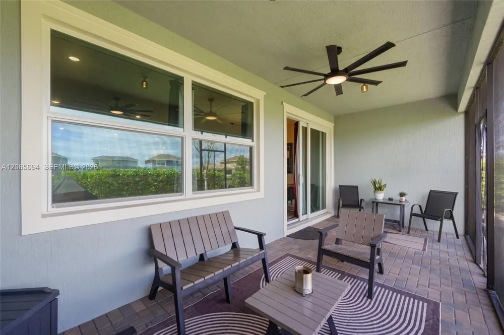 1902 Wandering Willow Way Loxahatchee, FL 33470